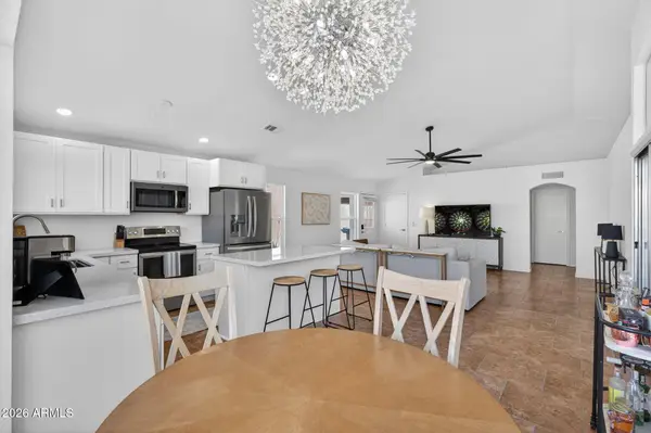 814 E Manor Drive, Chandler, AZ 85225