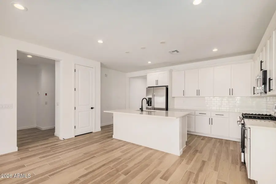 5434 W Loma Lane, Glendale, AZ 85302 - #2