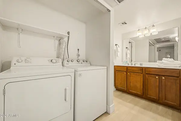 2625 E Indian School Road #222, Phoenix, AZ 85016