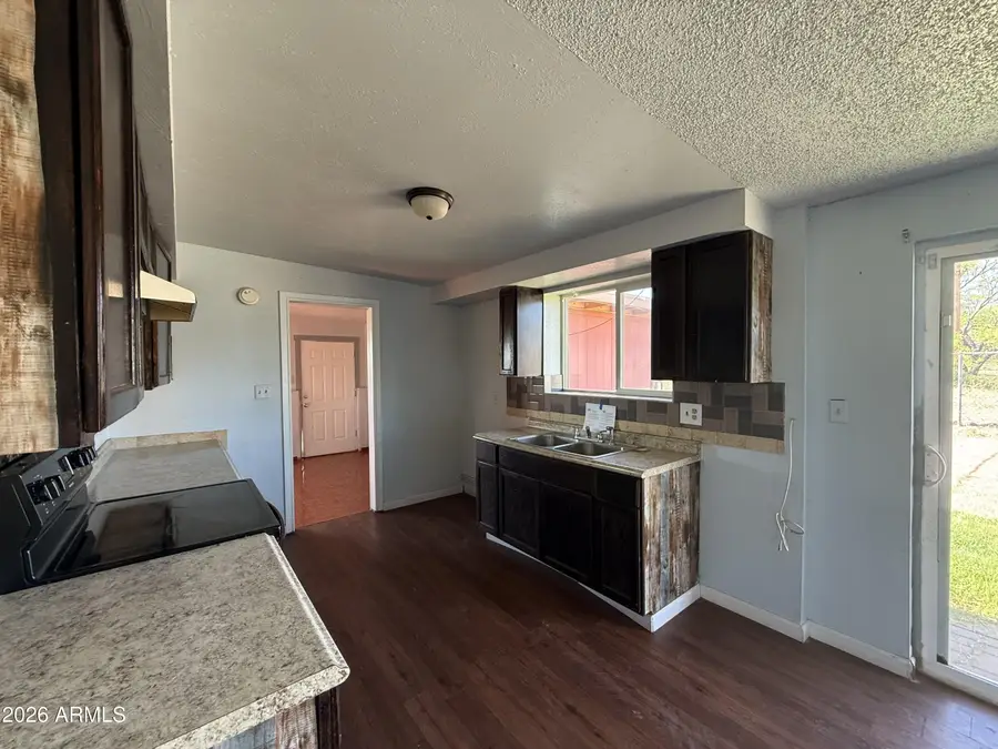 4932 E Bevers Street, Sierra Vista, AZ 85650 - #3