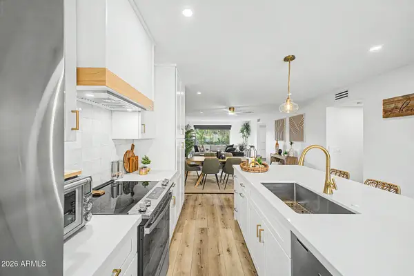 7236 N Va Nueva --, Scottsdale, AZ 85258