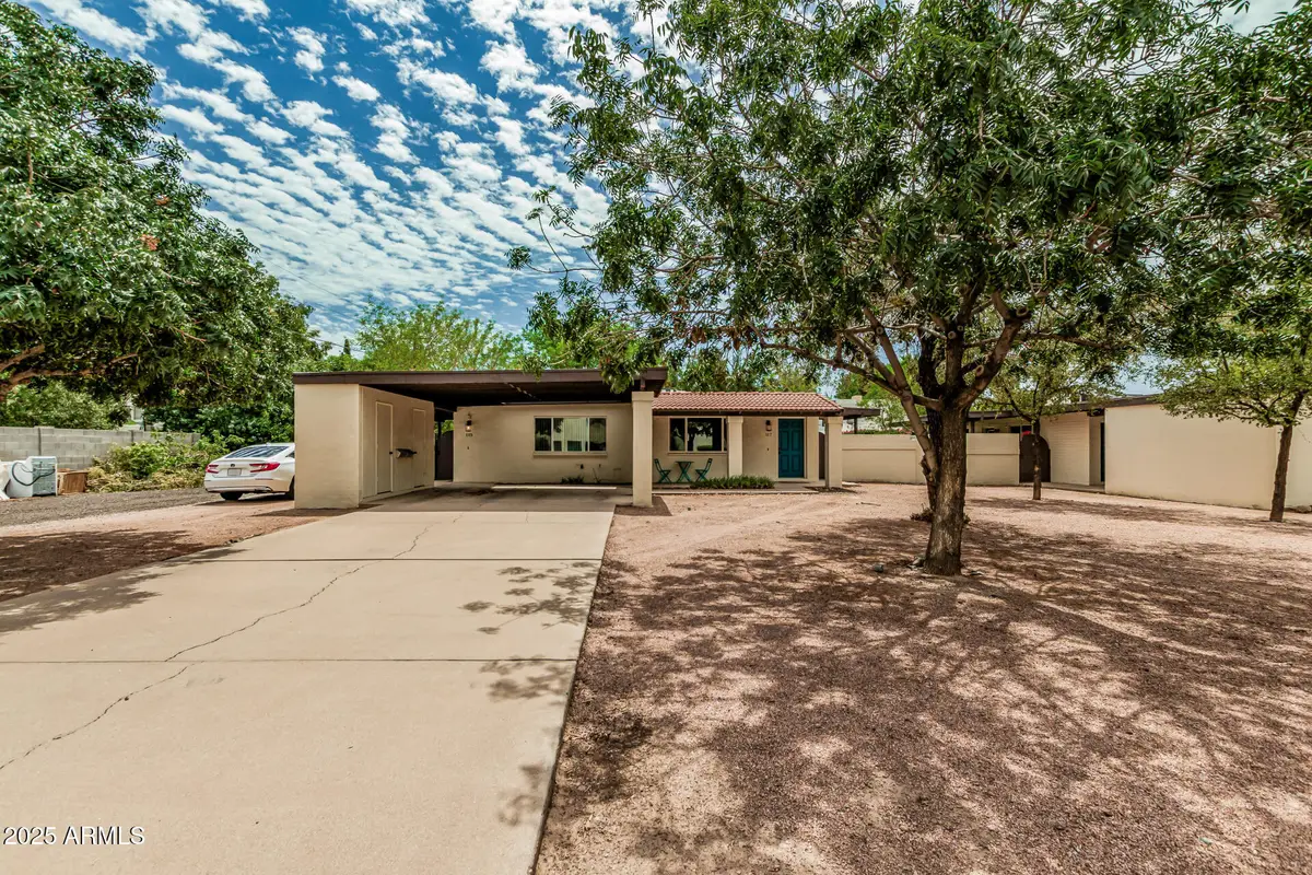 117 W 10th Street, Tempe, AZ 85281 - #1
