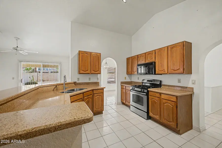 11066 W Runion Drive, Peoria, AZ 85373 - #2