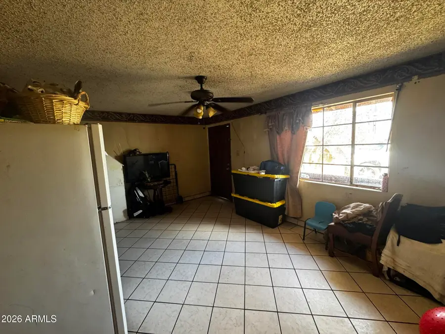 3315 E Oak Street, Phoenix, AZ 85008 - #3