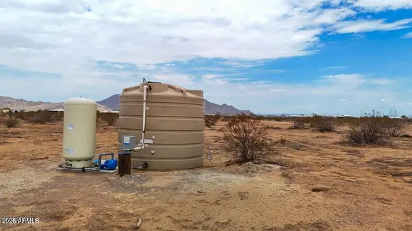 55610 W Mcdavid Rd (lot 2) 2.6 Acres --, Maricopa, AZ 85139