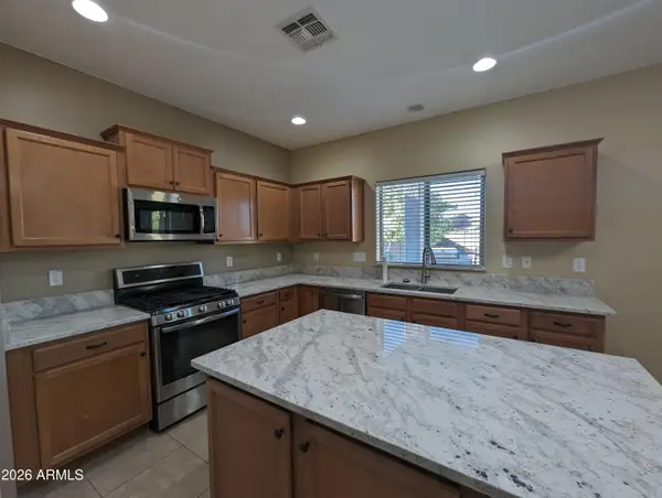 6069 W Estancia Way, Florence, AZ 85132