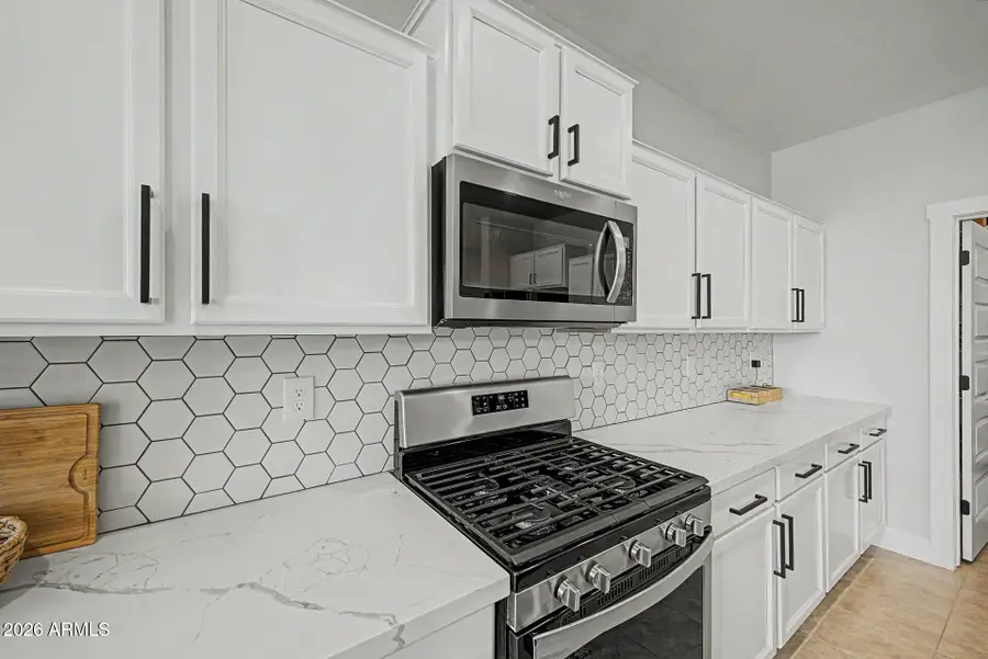 586 W Chapawee Trail, Queen Creek, AZ 85140 - #2