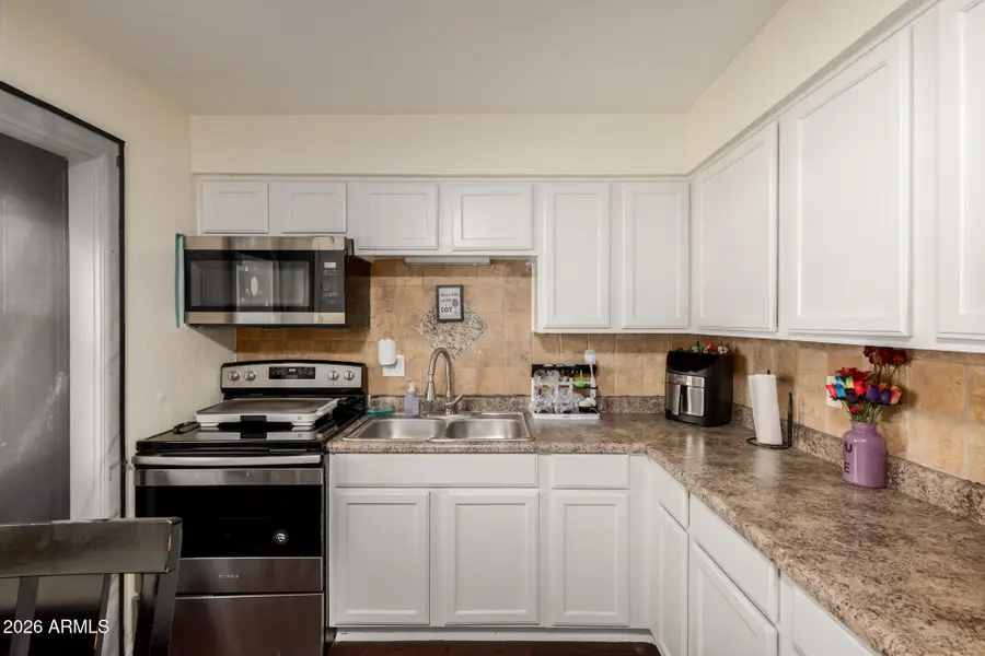 4615 N 39th Avenue #23, Phoenix, AZ 85019 - #3