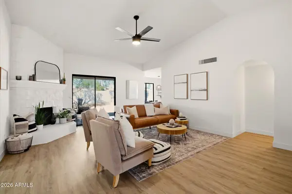 10690 E Mercer Lane, Scottsdale, AZ 85259