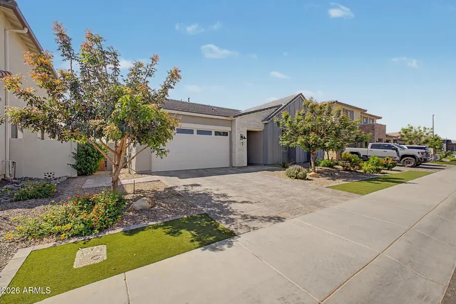 1461 E San Carlos Way, Gilbert, AZ 85298 - #2