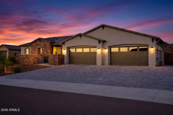 43423 N National Court, Phoenix, AZ 85087