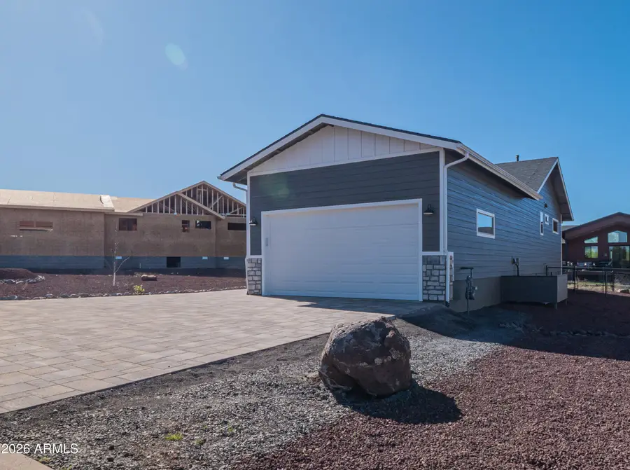 500 S Rockcreek Drive, Show Low, AZ 85901 - #3