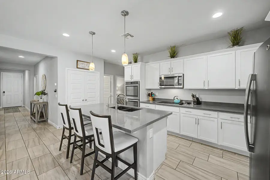 10230 W Townley Avenue, Peoria, AZ 85345 - #2