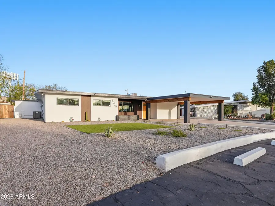 8025 N 11th Place, Phoenix, AZ 85020 - #2