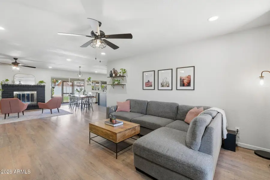 1016 E Hampton Avenue, Mesa, AZ 85204 - #2