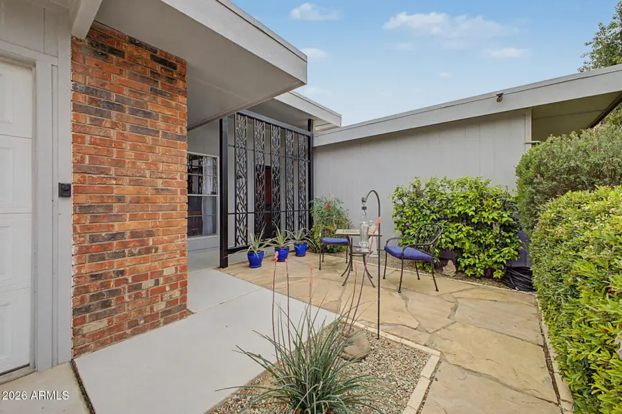 10333 W Highwood Lane, Sun City, AZ 85373 - #2