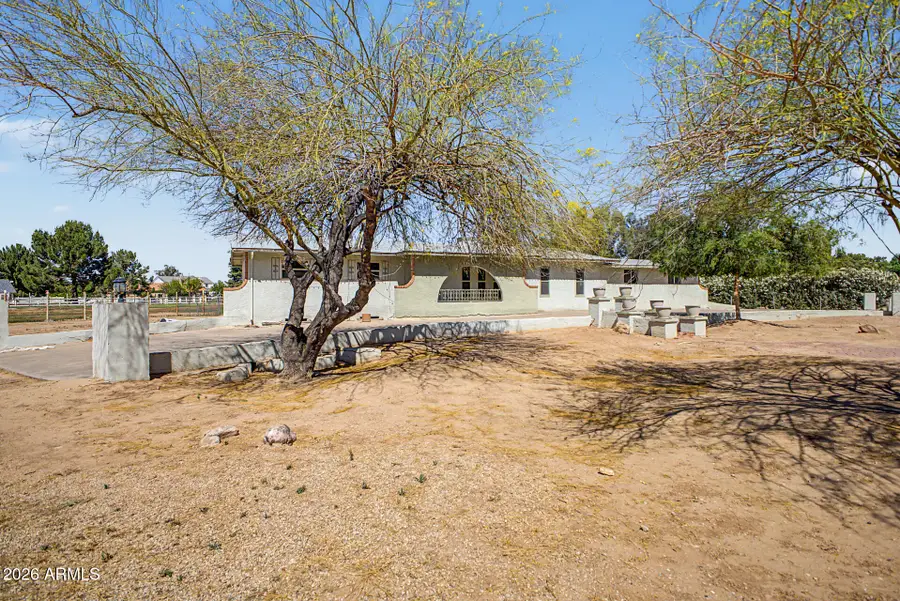 2200 E Melrose Street, Gilbert, AZ 85297 - #3