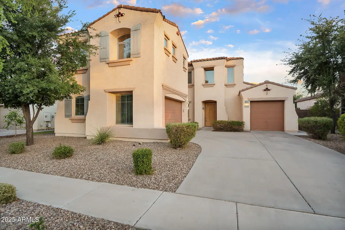 637 E Indian Wells Place, Chandler, AZ 85249 - #1