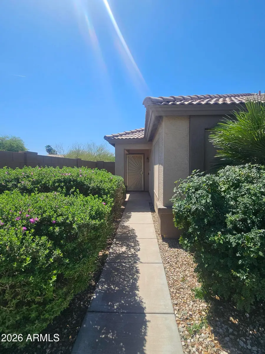 7331 W Raymond Street, Phoenix, AZ 85043 - #2