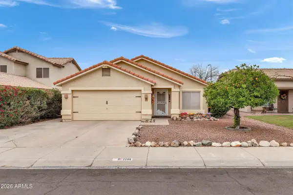 2206 N 116th Drive, Avondale, AZ 85392