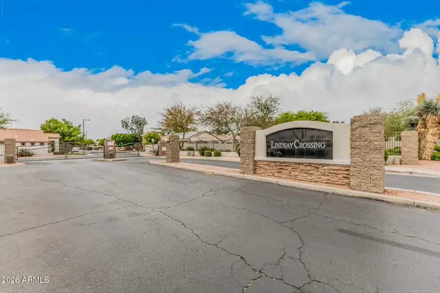 517 S Linda Circle, Mesa, AZ 85204 - #2