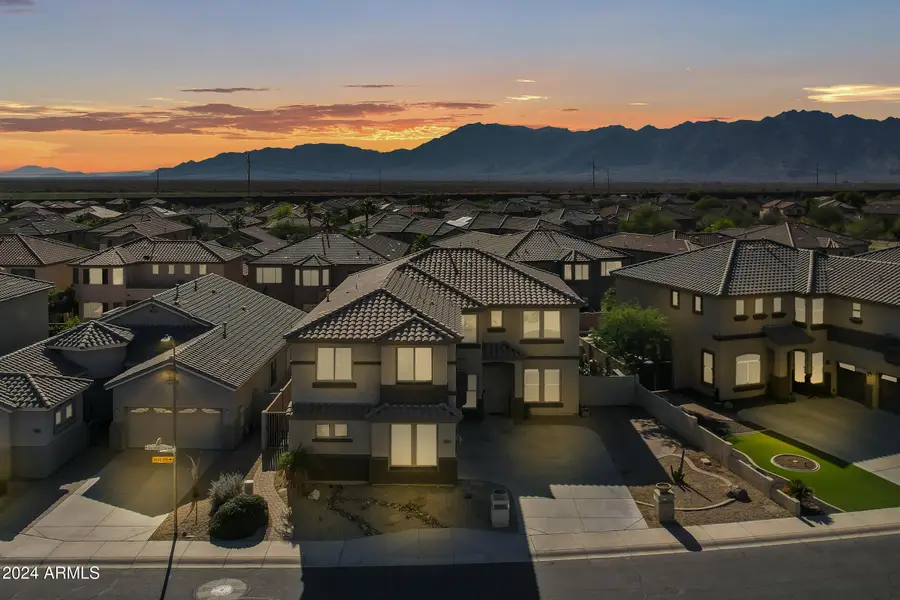 2801 W Silver Fox Way, Phoenix, AZ 85045 - #2