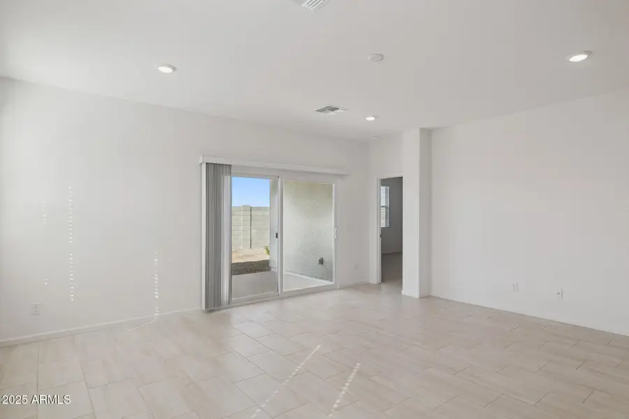 25482 W Fraktur Road, Buckeye, AZ 85326 - #3