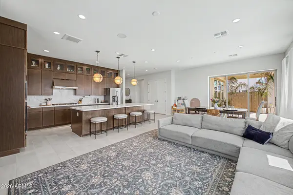 11017 E Ulysses Avenue, Mesa, AZ 85212