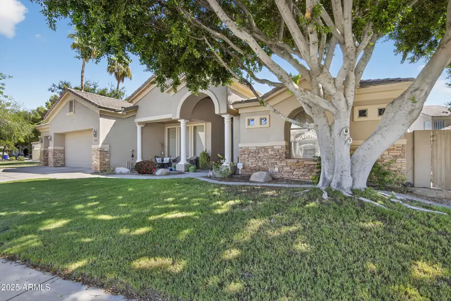 1333 N Cliffside Drive, Gilbert, AZ 85234 - #2