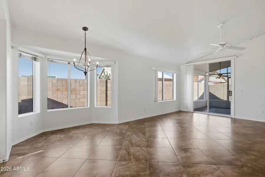 17985 N Coyote Lakes Parkway, Surprise, AZ 85378 - #3