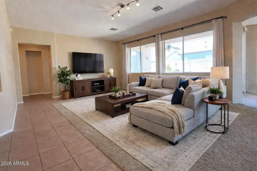 8014 E Plata Avenue E, Mesa, AZ 85212 - #2