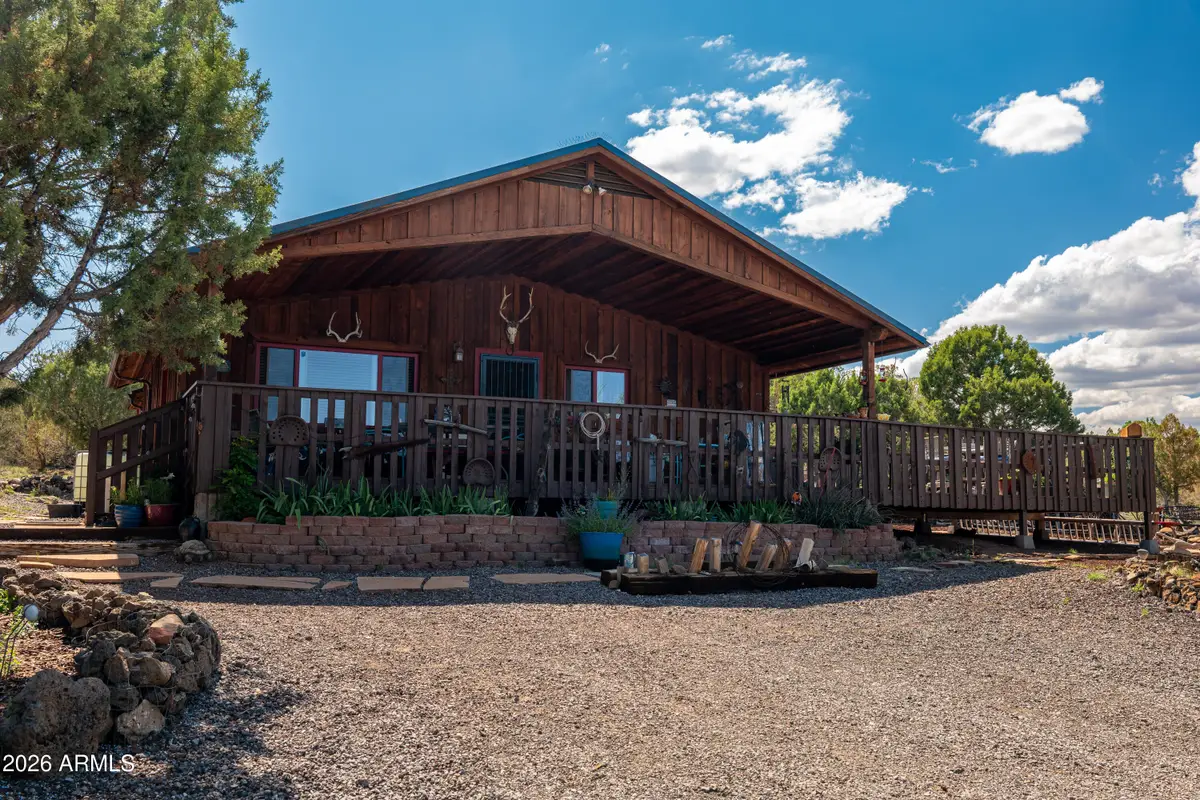 42320 N Walk About Trail, Seligman, AZ 86337 - #1