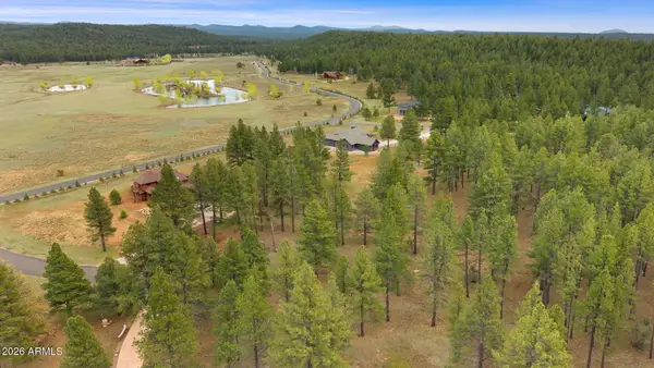 318 W Ava J Circle #30, Munds Park, AZ 86017