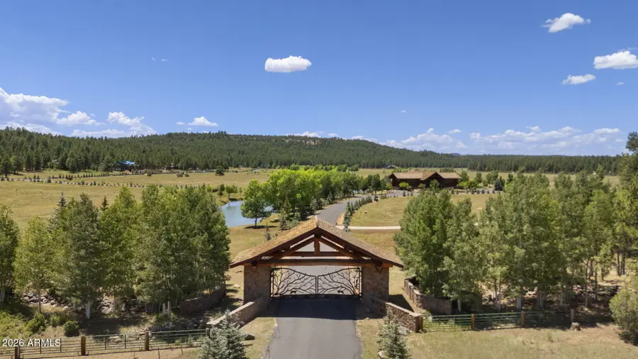 318 W Ava J Circle #30, Munds Park, AZ 86017 - #2