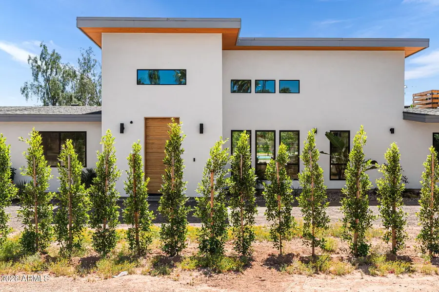 8621 E Indian Bend Road, Scottsdale, AZ 85250 - #2