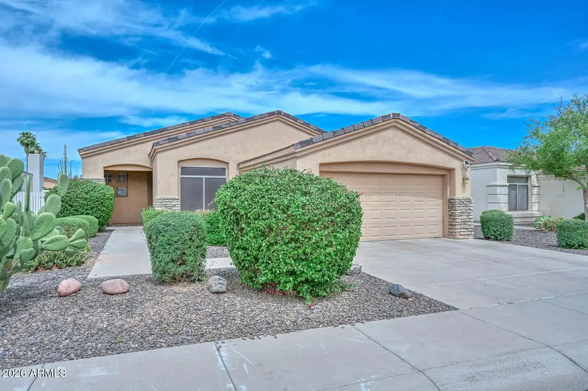 2210 E Branham Lane, Phoenix, AZ 85042 - #1