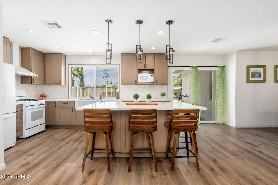 2426 E Sahuaro Drive, Phoenix, AZ 85028 - #3