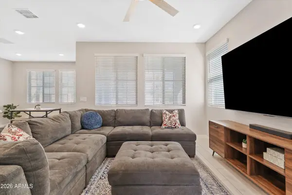 9310 E Sequence Avenue, Mesa, AZ 85212