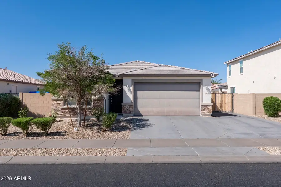 17576 W Desert Bloom Street, Goodyear, AZ 85338 - #2