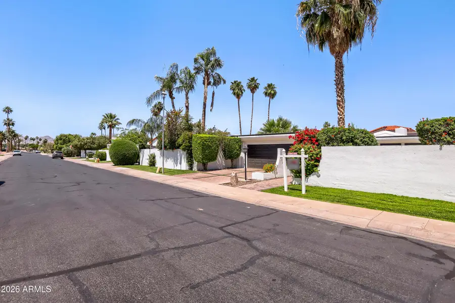 8650 E Via De La Escuela Street, Scottsdale, AZ 85258 - #3