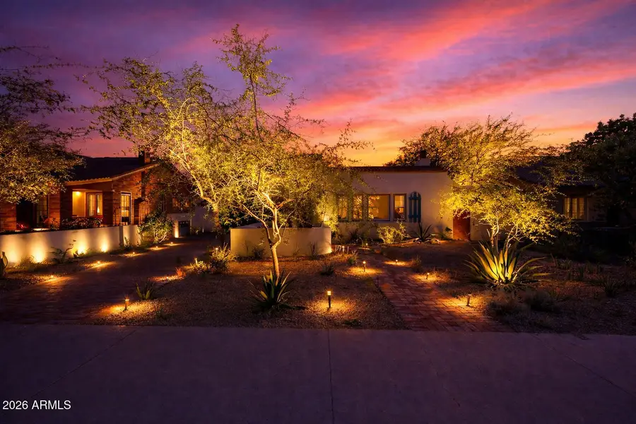 1555 E Cheery Lynn Road, Phoenix, AZ 85014 - #2