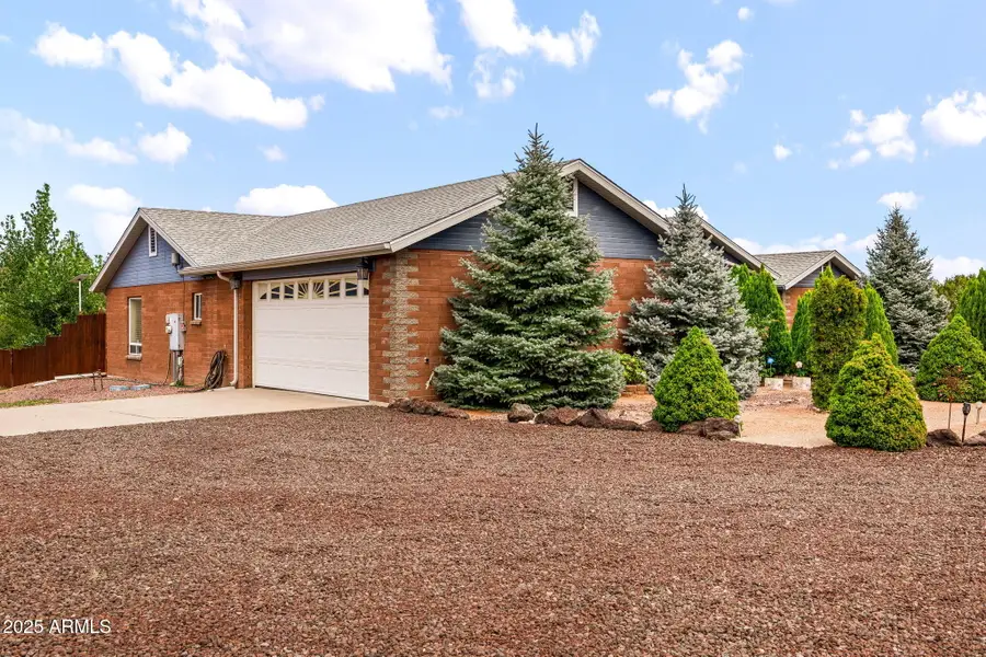 5330 April Place, Pinedale, AZ 85934 - #2