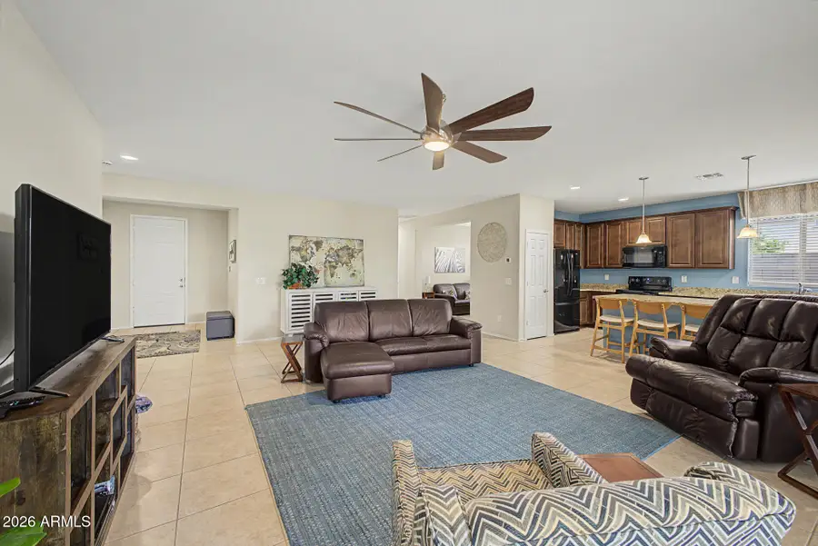 15871 W Port Royale Lane, Surprise, AZ 85379 - #3