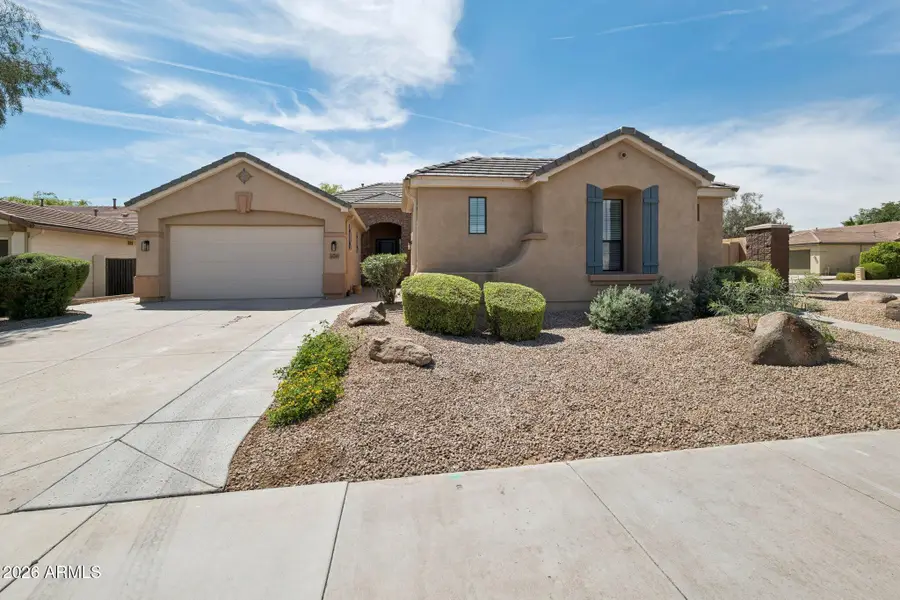 16195 W Glenrosa Avenue, Goodyear, AZ 85395 - #3
