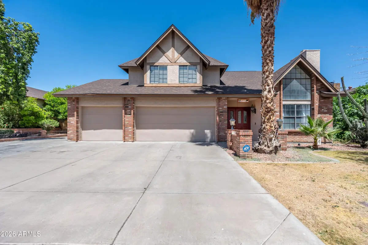 6416 W Shangri La Road, Glendale, AZ 85304 - #1