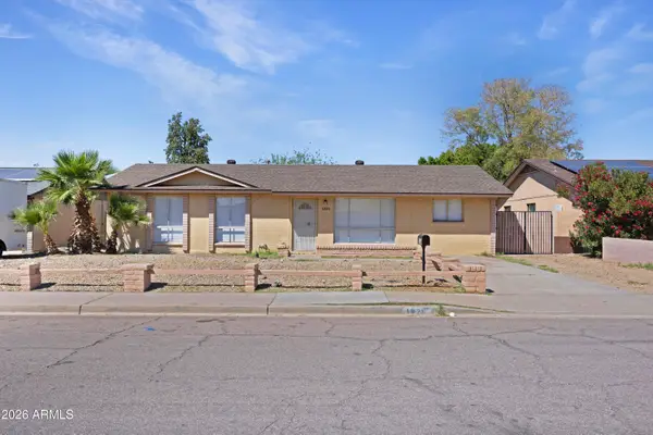 1826 W Behrend Drive, Phoenix, AZ 85027