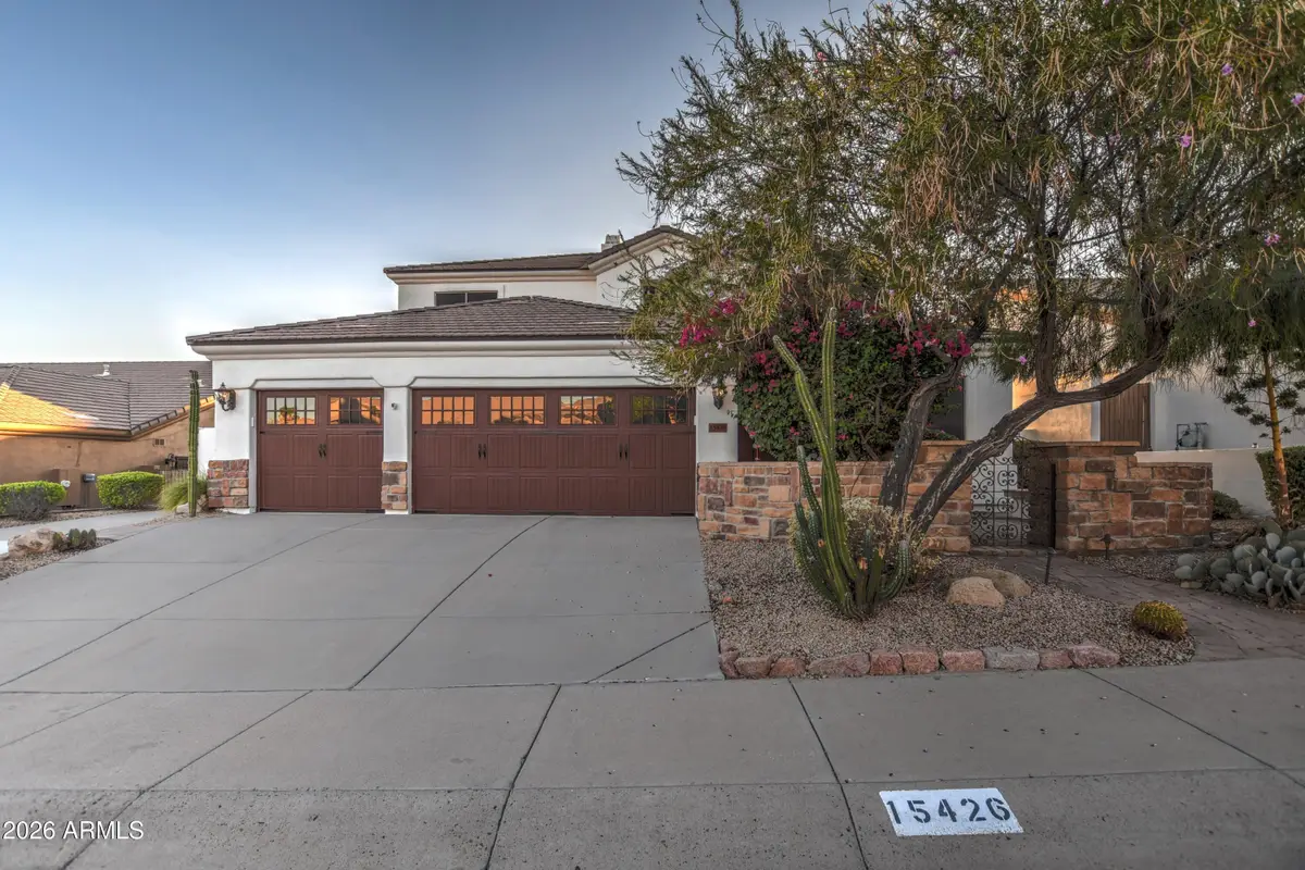 15426 S 4th Avenue, Phoenix, AZ 85045 - #1