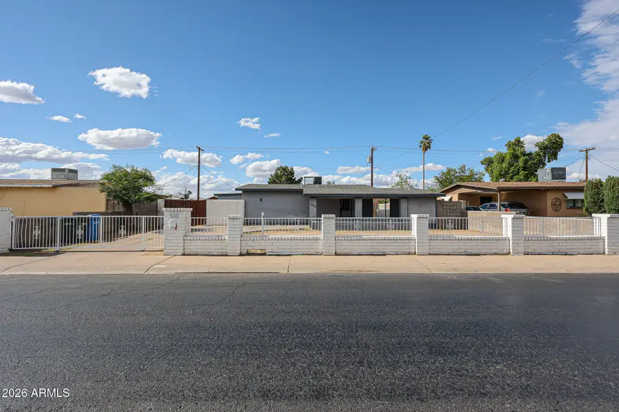 7616 W Mitchell Drive, Phoenix, AZ 85033 - #3