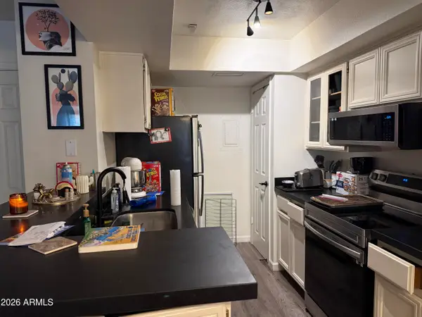 760 E Eugie Avenue, Phoenix, AZ 85022