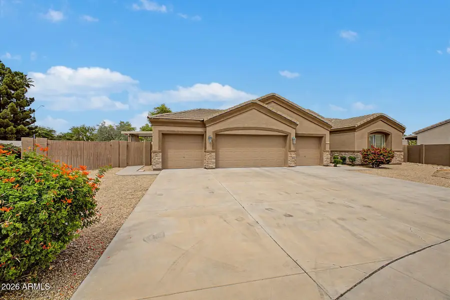 4644 W Villa Linda Drive, Glendale, AZ 85310 - #3